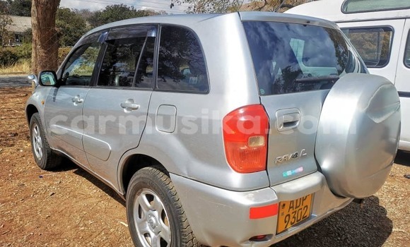 Tenga Tsaru Toyota RAV4 Sirivha Mota in Harare in Harare Tenga Tsaru Toyota RAV4 Sirivha Mota in Harare in Harare