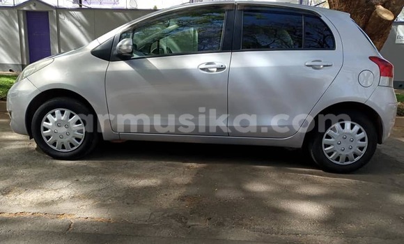 Tenga Tsaru Toyota Vitz Zvimwe Mota in Harare in Harare