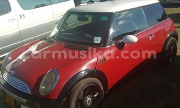 Nunua Ilio tumika MINI Cooper Nyekundu Gari ndani ya Harare nchini Harare