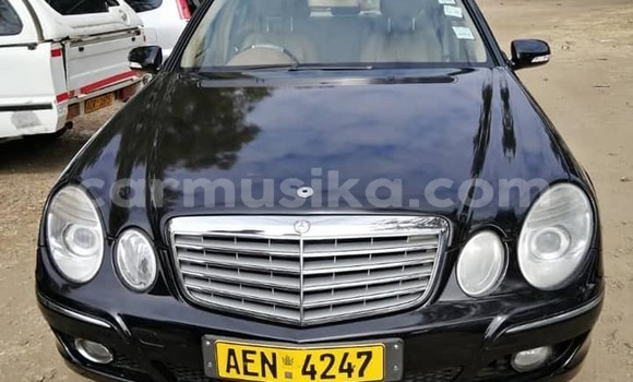 Tenga Tsaru Mercedes‒Benz E–Class Nhema Mota in Harare in Harare Tenga Tsaru Mercedes‒Benz E–Class Nhema Mota in Harare in Harare