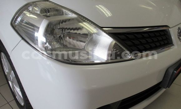 Acheter Occasion Voiture Nissan Tiida Blanc à Beitbridge, Matabeleland South Acheter Occasion Voiture Nissan Tiida Blanc à Beitbridge, Matabeleland South