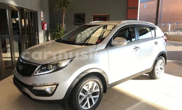 Buy Used Kia Sportage Silver Car in Beitbridge in Matabeleland South
