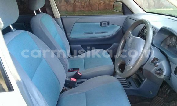 Tenga Tsaru Toyota Duet Chena Mota in Harare in Harare Tenga Tsaru Toyota Duet Chena Mota in Harare in Harare