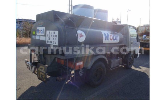 Tenga Imported Toyota Dyna Zvimwe Rori in Import - Dubai in Harare Tenga Imported Toyota Dyna Zvimwe Rori in Import - Dubai in Harare