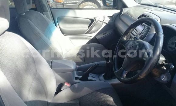 Tenga Tsaru Toyota RAV4 Bhuruu Mota in Harare in Harare Tenga Tsaru Toyota RAV4 Bhuruu Mota in Harare in Harare