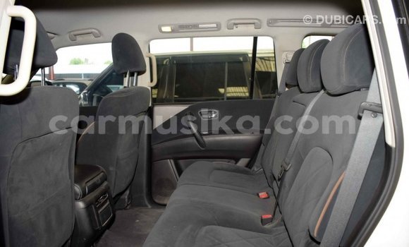 Buy Import Nissan Patrol White Car in Import - Dubai in Harare Buy Import Nissan Patrol White Car in Import - Dubai in Harare