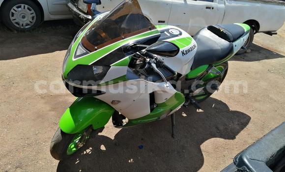 Acheter Occasion Moto Honda CBF Vert à Beitbridge, Matabeleland South Acheter Occasion Moto Honda CBF Vert à Beitbridge, Matabeleland South