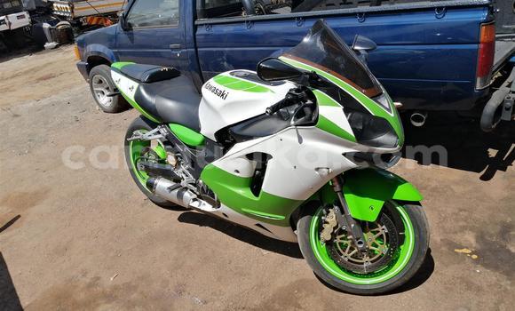 Acheter Occasion Moto Honda CBF Vert à Beitbridge, Matabeleland South Acheter Occasion Moto Honda CBF Vert à Beitbridge, Matabeleland South