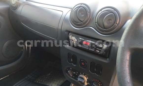 Buy Used Nissan NP 300 White Car in Beitbridge in Matabeleland South Buy Used Nissan NP 300 White Car in Beitbridge in Matabeleland South