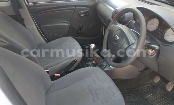 Buy Used Nissan NP 300 White Car in Beitbridge in Matabeleland South Buy Used Nissan NP 300 White Car in Beitbridge in Matabeleland South