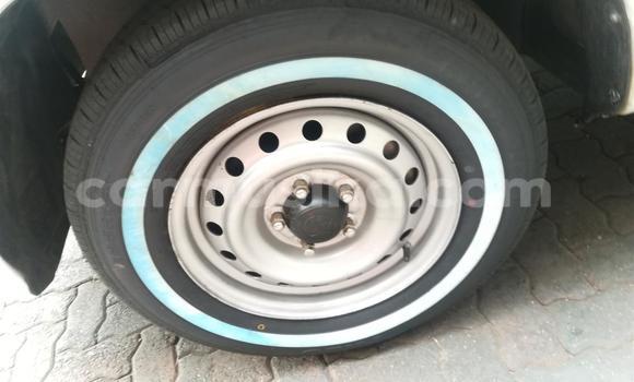 Acheter Occasion Voiture Toyota Hilux Blanc à Beitbridge, Matabeleland South Acheter Occasion Voiture Toyota Hilux Blanc à Beitbridge, Matabeleland South