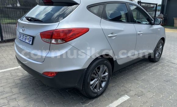 Buy Used Hyundai ix35 Silver Car in Beitbridge in Matabeleland South Buy Used Hyundai ix35 Silver Car in Beitbridge in Matabeleland South