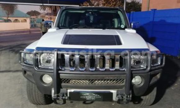 Buy Used Hummer H3 White Car in Beitbridge in Matabeleland South Buy Used Hummer H3 White Car in Beitbridge in Matabeleland South