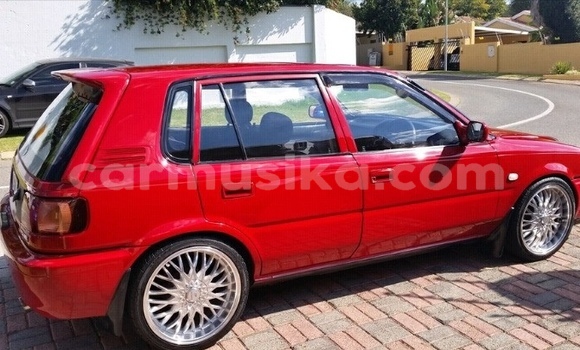 Acheter Occasion Voiture Tazzari Zero Rouge à Beitbridge, Matabeleland South Acheter Occasion Voiture Tazzari Zero Rouge à Beitbridge, Matabeleland South