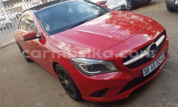 Nunua Ilio tumika Mercedes‒Benz CLC-klasse Nyekundu Gari ndani ya Beitbridge nchini Matabeleland Kusini