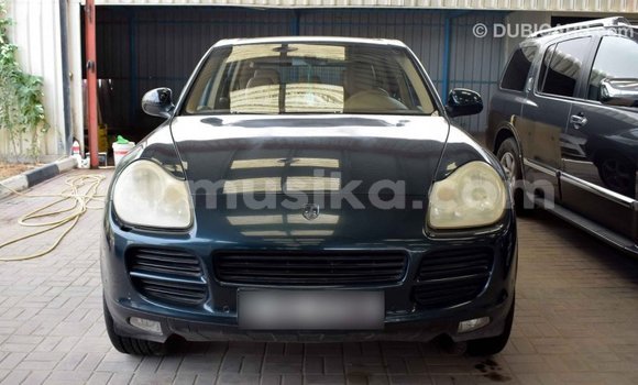 Buy Import Porsche Cayenne Green Car in Import - Dubai in Harare Buy Import Porsche Cayenne Green Car in Import - Dubai in Harare