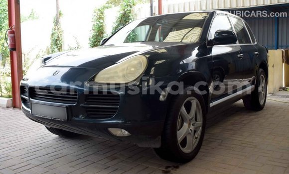 Buy Import Porsche Cayenne Green Car in Import - Dubai in Harare Buy Import Porsche Cayenne Green Car in Import - Dubai in Harare