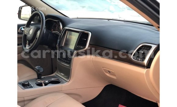Tenga Imported Jeep Grand Cherokee Nhema Mota in Import - Dubai in Harare Tenga Imported Jeep Grand Cherokee Nhema Mota in Import - Dubai in Harare