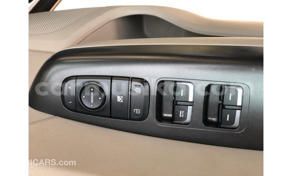 Buy Import Kia Sportage Other Car in Import - Dubai in Harare Buy Import Kia Sportage Other Car in Import - Dubai in Harare