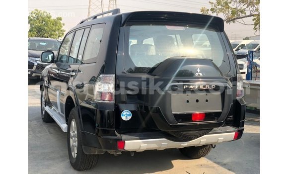 Buy Import Mitsubishi Pajero Black Car in Import - Dubai in Harare Buy Import Mitsubishi Pajero Black Car in Import - Dubai in Harare