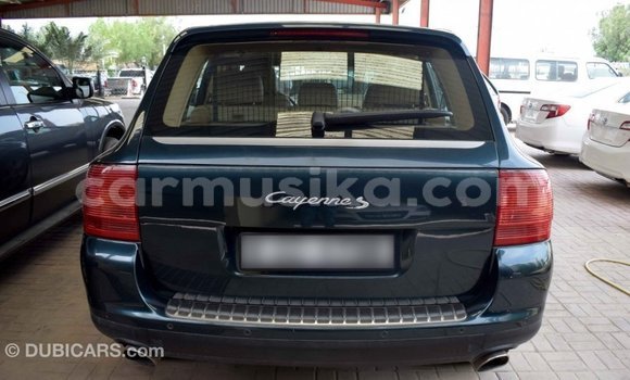 Buy Import Porsche Cayenne Green Car in Import - Dubai in Harare Buy Import Porsche Cayenne Green Car in Import - Dubai in Harare