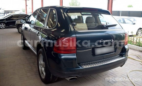 Buy Import Porsche Cayenne Green Car in Import - Dubai in Harare Buy Import Porsche Cayenne Green Car in Import - Dubai in Harare
