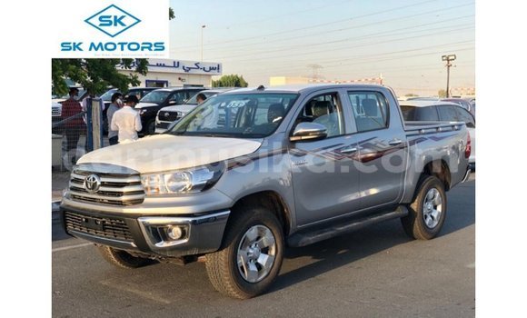 Nunua Imported Toyota Hilux Nyingine Gari ndani ya Import - Dubai nchini Harare