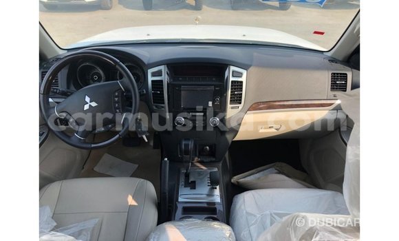 Buy Import Mitsubishi Pajero Black Car in Import - Dubai in Harare Buy Import Mitsubishi Pajero Black Car in Import - Dubai in Harare