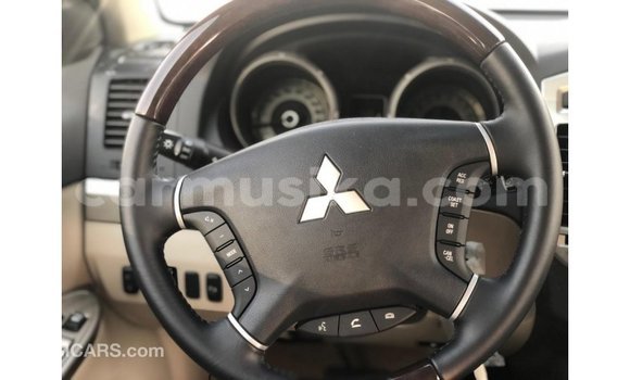 Buy Import Mitsubishi Pajero Black Car in Import - Dubai in Harare Buy Import Mitsubishi Pajero Black Car in Import - Dubai in Harare
