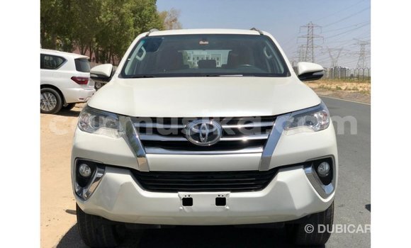 Buy Import Toyota Fortuner White Car in Import - Dubai in Harare Buy Import Toyota Fortuner White Car in Import - Dubai in Harare