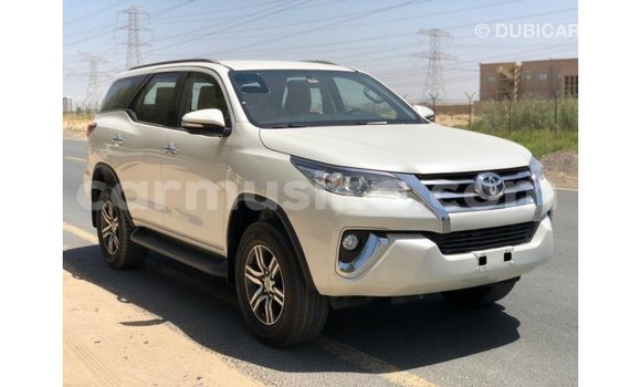 Buy Import Toyota Fortuner White Car in Import - Dubai in Harare Buy Import Toyota Fortuner White Car in Import - Dubai in Harare