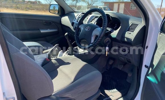 Acheter Occasion Voiture Toyota Hilux Blanc à Harare, Harare Acheter Occasion Voiture Toyota Hilux Blanc à Harare, Harare