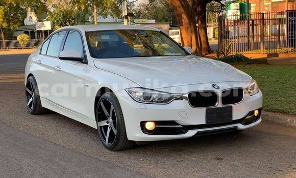 Acheter Occasion Voiture BMW 3–Series Blanc à Bulawayo, Bulawayo Acheter Occasion Voiture BMW 3–Series Blanc à Bulawayo, Bulawayo