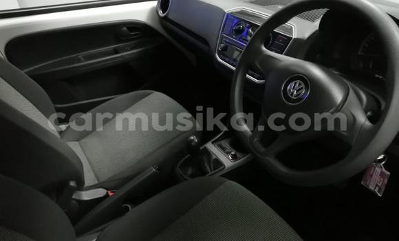 Acheter Occasion Voiture Volkswagen up! Blanc à Gweru, Midlands Acheter Occasion Voiture Volkswagen up! Blanc à Gweru, Midlands