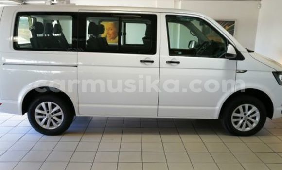 Tenga Tsaru Volkswagen Transporter Chena Mota in Harare in Harare Tenga Tsaru Volkswagen Transporter Chena Mota in Harare in Harare