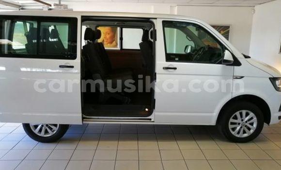 Tenga Tsaru Volkswagen Transporter Chena Mota in Harare in Harare Tenga Tsaru Volkswagen Transporter Chena Mota in Harare in Harare