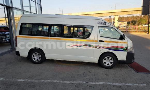 Buy Used Toyota Hiace Other Car in Beitbridge in Matabeleland South Buy Used Toyota Hiace Other Car in Beitbridge in Matabeleland South