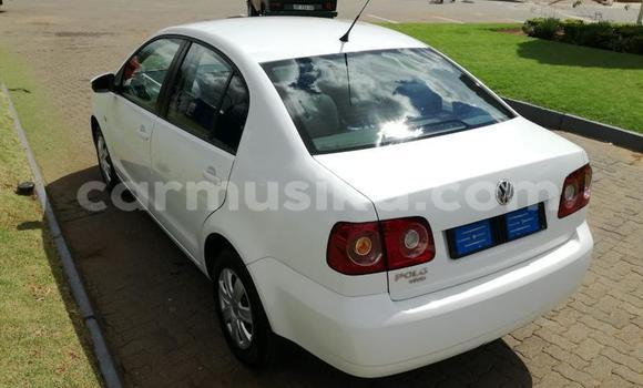 Nunua Ilio tumika Volkswagen Polo Nyingine Gari ndani ya Beitbridge nchini Matabeleland Kusini