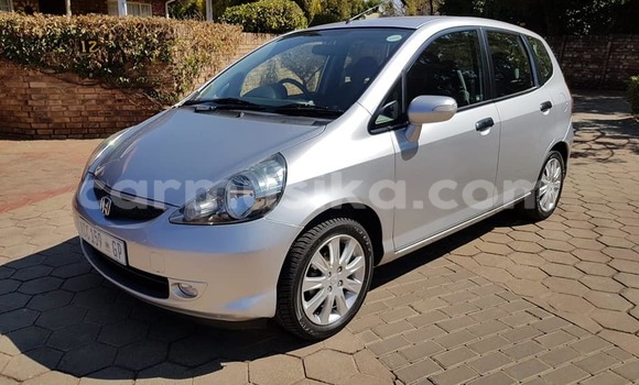 Buy Used Honda Fit Silver Car in Beitbridge in Matabeleland South