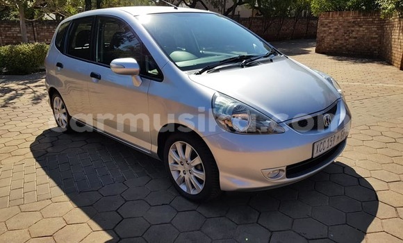 Acheter Occasion Voiture Honda Fit Gris à Beitbridge, Matabeleland South Acheter Occasion Voiture Honda Fit Gris à Beitbridge, Matabeleland South