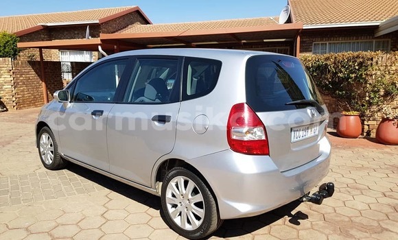 Acheter Occasion Voiture Honda Fit Gris à Beitbridge, Matabeleland South Acheter Occasion Voiture Honda Fit Gris à Beitbridge, Matabeleland South