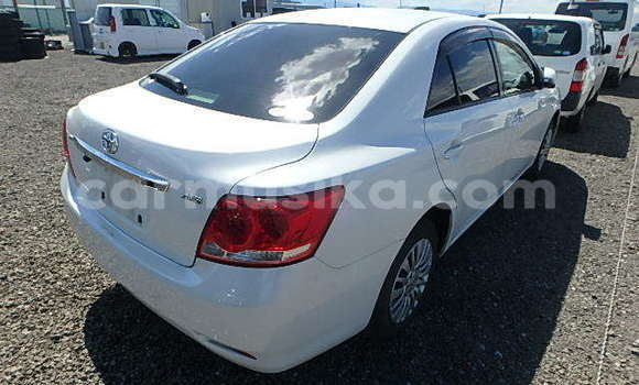Acheter Occasion Voiture Toyota Allion Blanc à Beitbridge, Matabeleland South Acheter Occasion Voiture Toyota Allion Blanc à Beitbridge, Matabeleland South