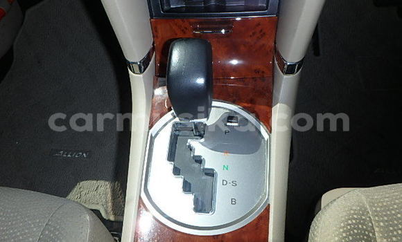 Acheter Occasion Voiture Toyota Allion Blanc à Beitbridge, Matabeleland South Acheter Occasion Voiture Toyota Allion Blanc à Beitbridge, Matabeleland South