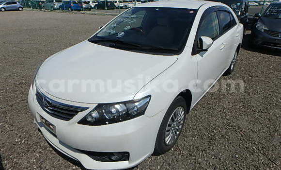 Acheter Occasion Voiture Toyota Allion Blanc à Beitbridge, Matabeleland South Acheter Occasion Voiture Toyota Allion Blanc à Beitbridge, Matabeleland South
