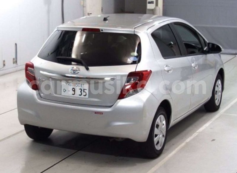 Big with watermark toyota vitz matabeleland south beitbridge 16998