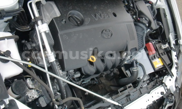 Acheter Occasion Voiture Toyota Allion Blanc à Beitbridge, Matabeleland South Acheter Occasion Voiture Toyota Allion Blanc à Beitbridge, Matabeleland South