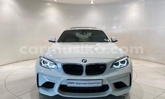 Acheter Occasion Voiture BMW M2 Blanc à Harare, Harare Acheter Occasion Voiture BMW M2 Blanc à Harare, Harare