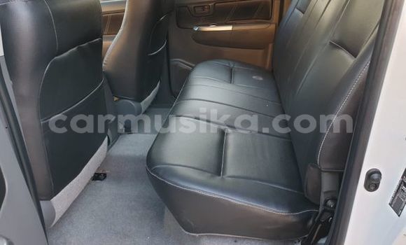 Tenga Tsaru Toyota Hilux Chena Mota in Borrowdale in Harare Tenga Tsaru Toyota Hilux Chena Mota in Borrowdale in Harare