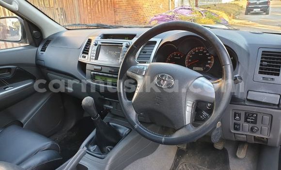 Tenga Tsaru Toyota Hilux Chena Mota in Borrowdale in Harare Tenga Tsaru Toyota Hilux Chena Mota in Borrowdale in Harare