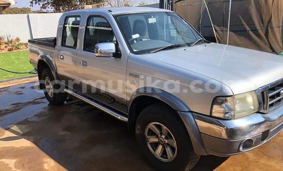 Nunua Ilio tumika Ford Ranger Fedha Gari ndani ya Beitbridge nchini Matabeleland Kusini Nunua Ilio tumika Ford Ranger Fedha Gari ndani ya Beitbridge nchini Matabeleland Kusini